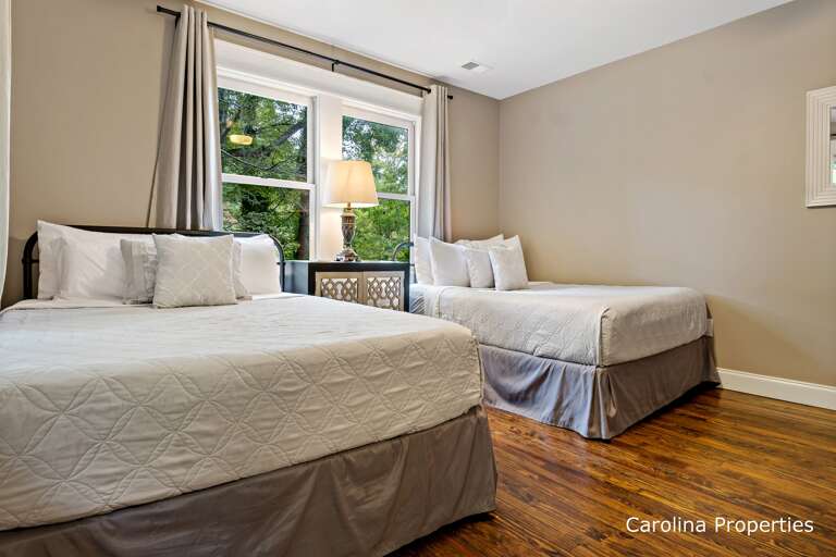 Bedroom 2 with 2 queen beds