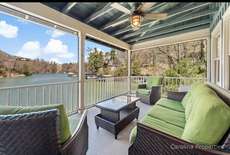 Come join us at Bluegill Lakehouse!