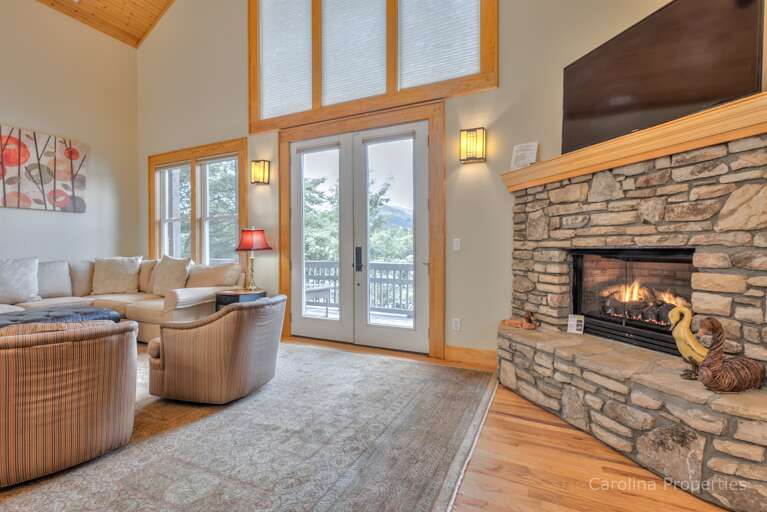 Living area with gas-log fireplace