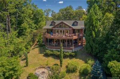 Beautiful Buffalo Lodge