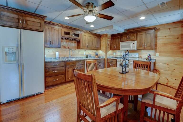 Lower level dining area with seating for 4