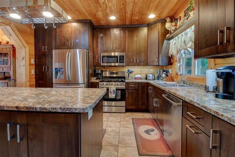 Deluxe kitchen Deluxe kitchen