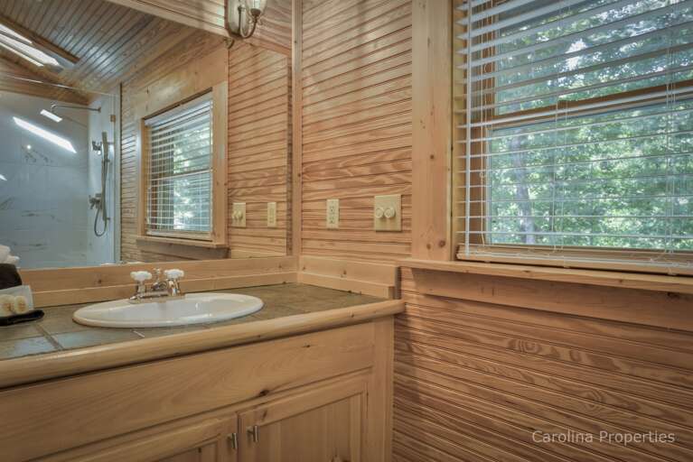 Full size private Bathroom attached to the Master Bedroom