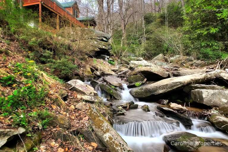 Beautiful running creek in the back Beautiful running creek in the back