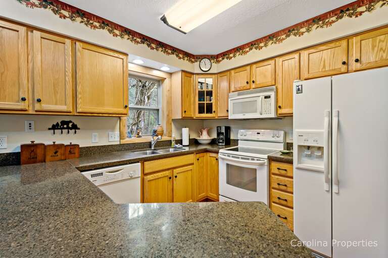 Fully functional kitchen