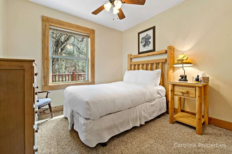 Full size bed on the upper level Full size bed on the upper level