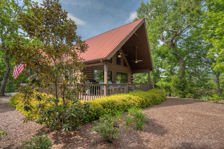 Welcome to Kick Back Cabin