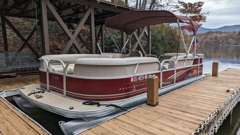 20' Sun Tracker available to rent onsite.