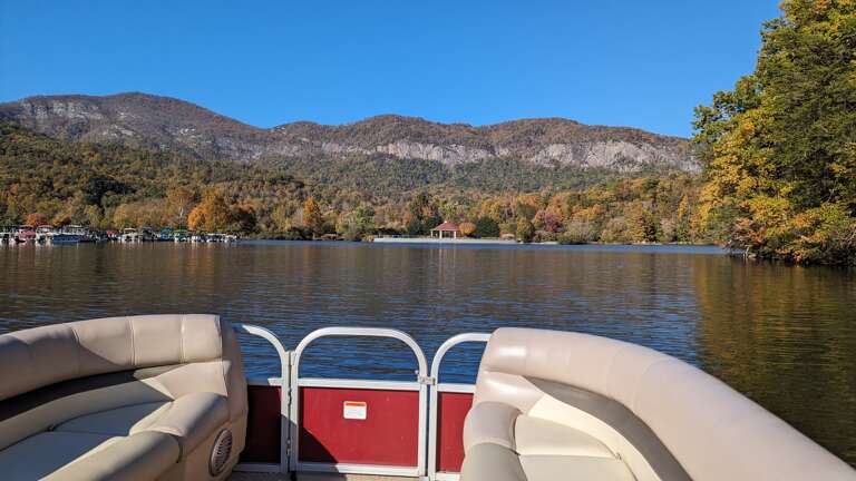 20' Sun Tracker available to rent onsite.