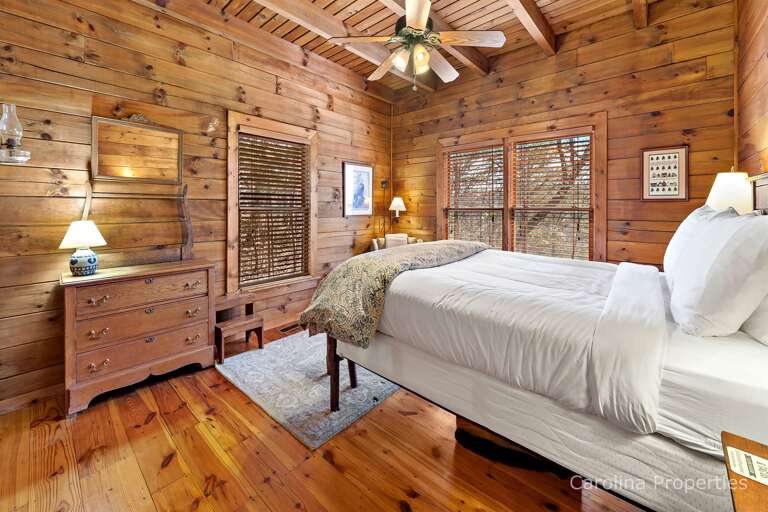 It has nice windows and a ceiling fan