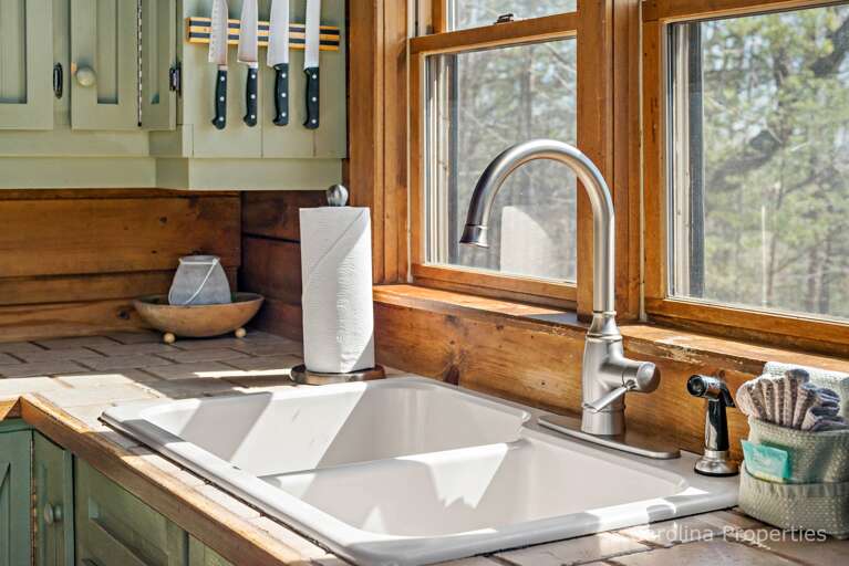 Modern fixtures in the kitchen