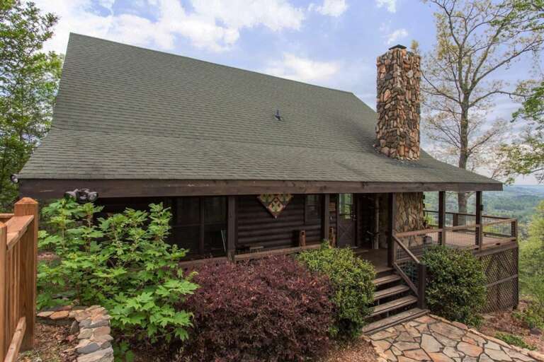 Relax and get away from it all at Mountain Moments