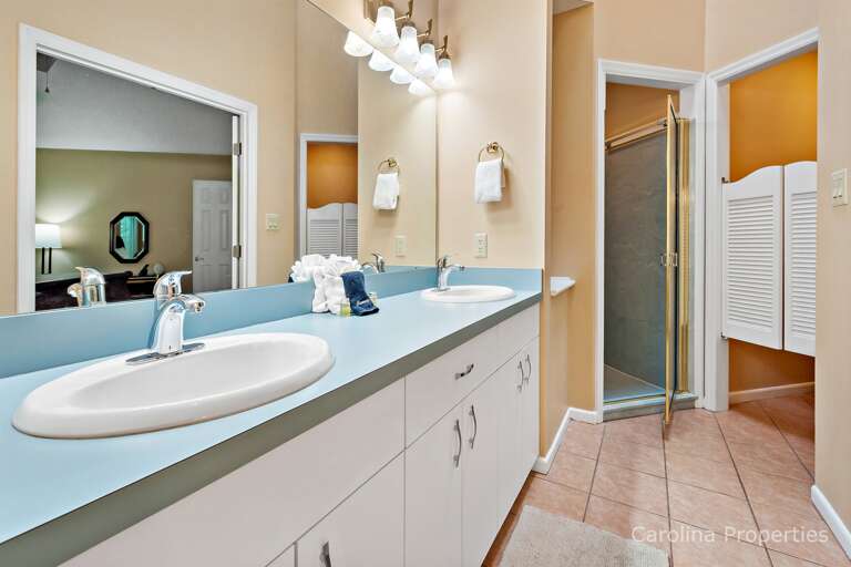 Additional view of bathroom 1