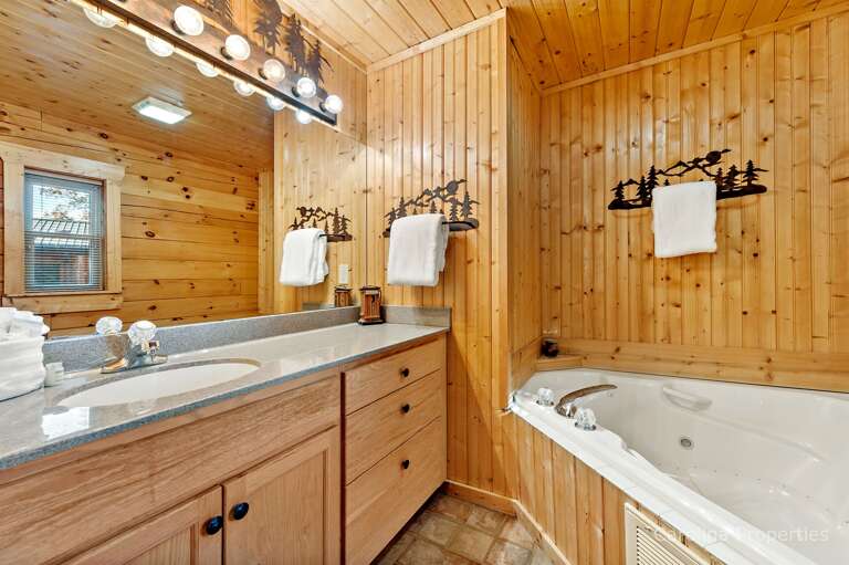 King bed suite bathroom