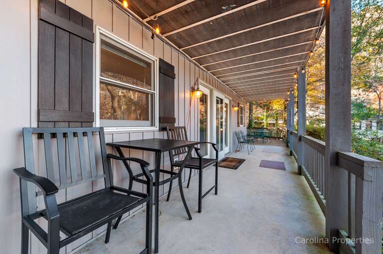 The Cottage at Grey Logs Cove