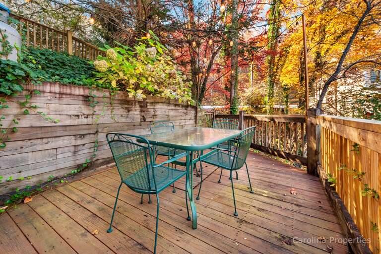 The Cottage at Grey Logs Cove