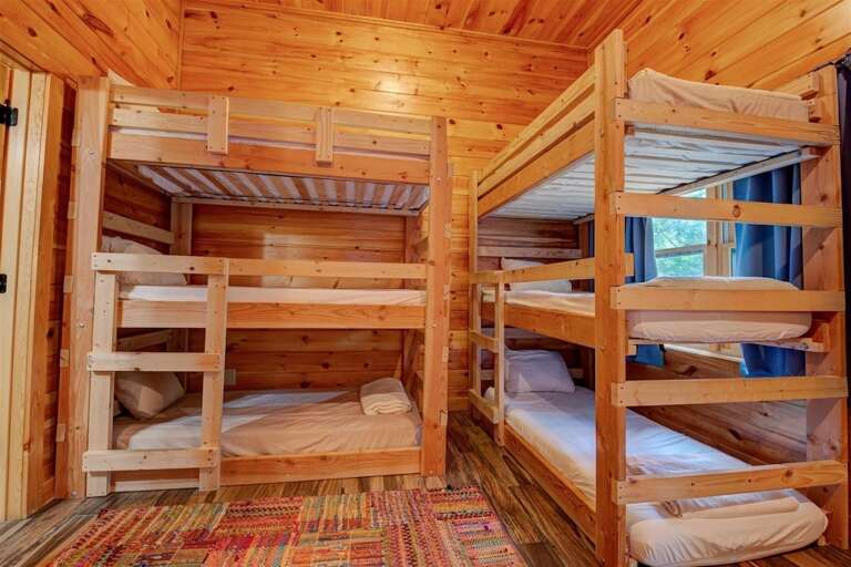 Lower level bunk area Lower level bunk area