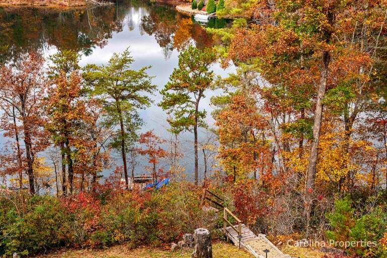 Fall on LAke Adger