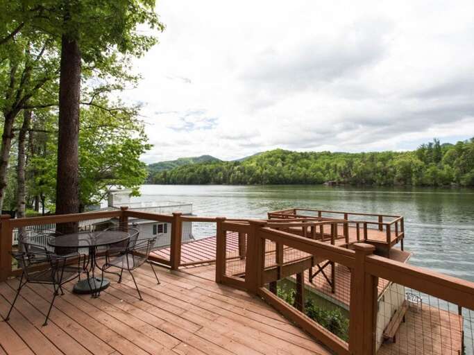 What a great spot to have you lunch. What a great spot to have you lunch.