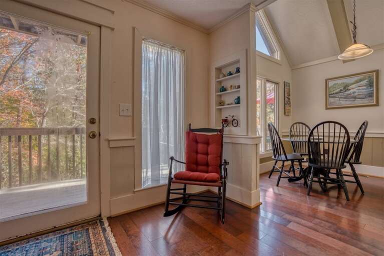 Do you love natural light, windows and sky lights bring the outdoors inside