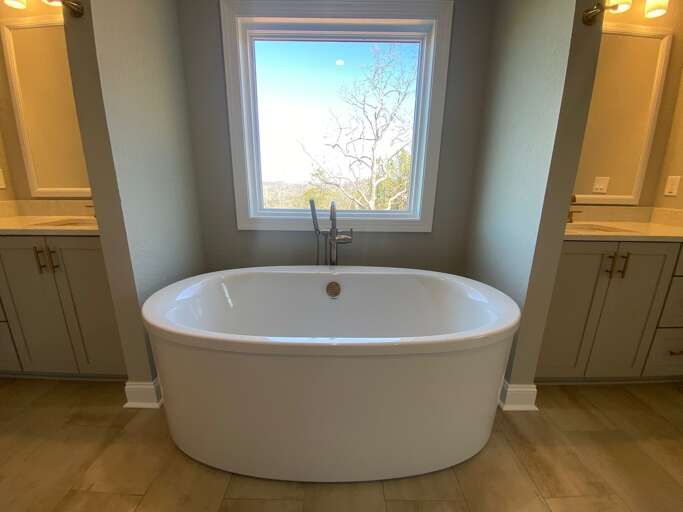 Large soaking tub
