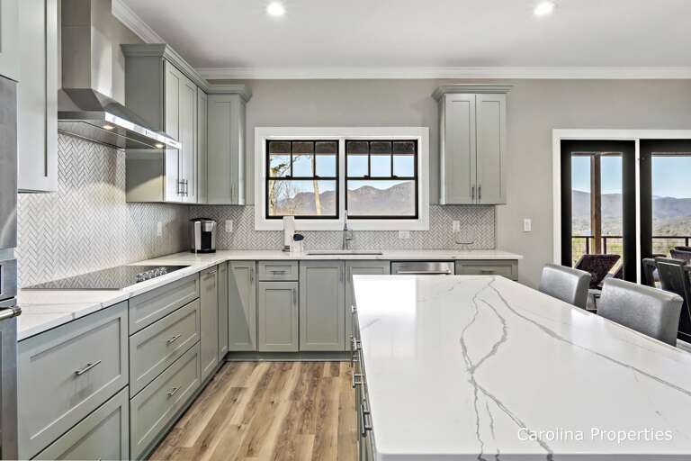 Plenty of natural light in the kitchen