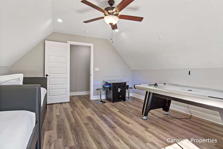 Upper level game room