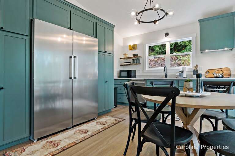 Extra large refrigerator