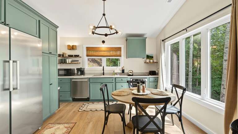 Fully functional kitchen