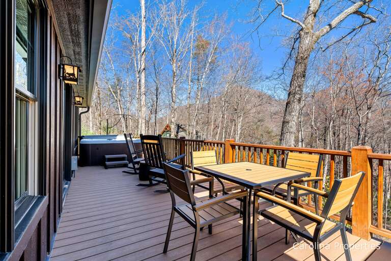 Large deck with plenty of seating