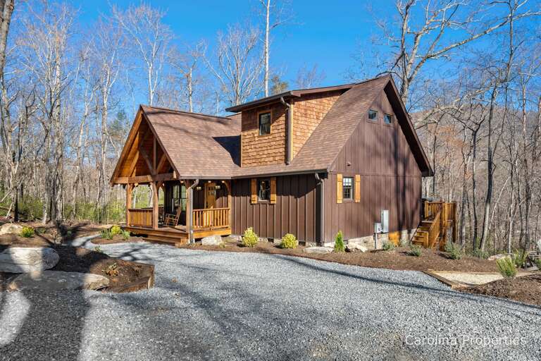 Parking for up to 3 vehicles
