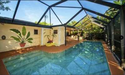 755 Bruce Ave - Enclosed Pool