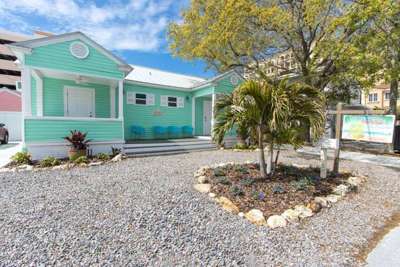 Frenchy's Cottages on East Shore 490