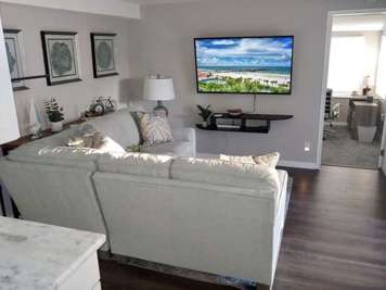 5 O'Clock Somewhere - Short Term Rental