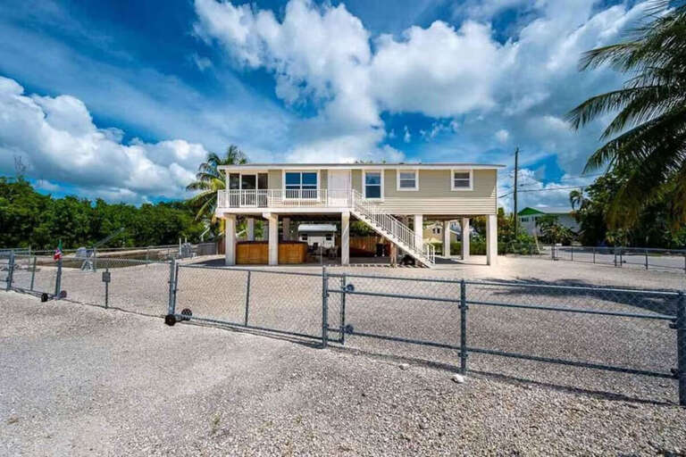 Spectacular Hideaway Exterior Spectacular Hideaway Exterior