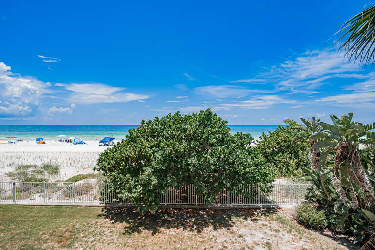 JC Resorts Hamilton House Balcony Indian Rocks Beach-2(2048 Pixels)3