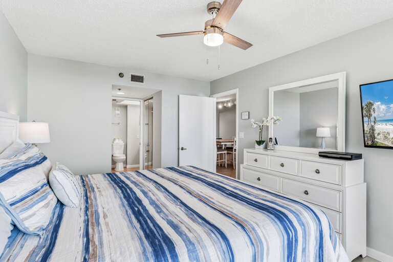 JC Resorts Hamilton House Bedroom 1 Indian Rocks Beach-4(2048 Pixels)20