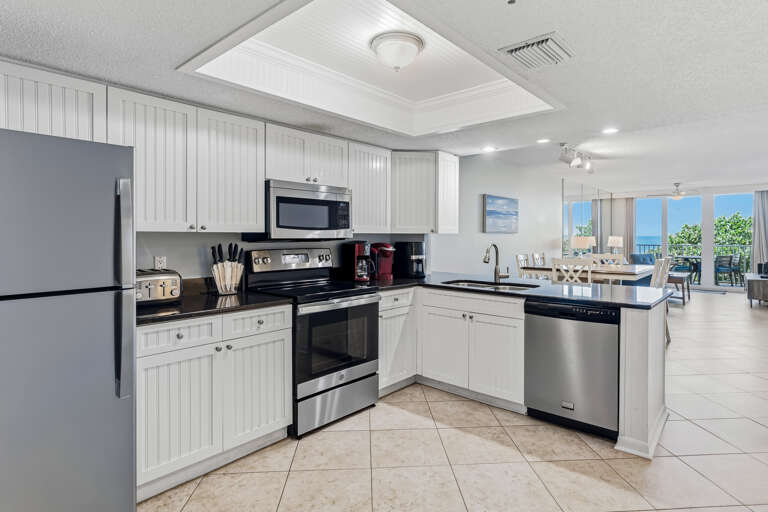 JC Resorts Hamilton House Kitchen Indian Rocks Beach-1(2048 Pixels)18