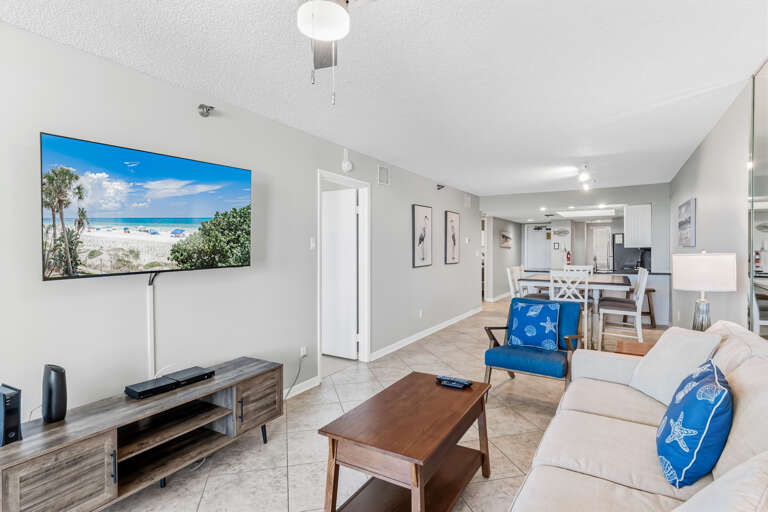 JC Resorts Hamilton House Living Room Indian Rocks Beach-4(2048 Pixels)8