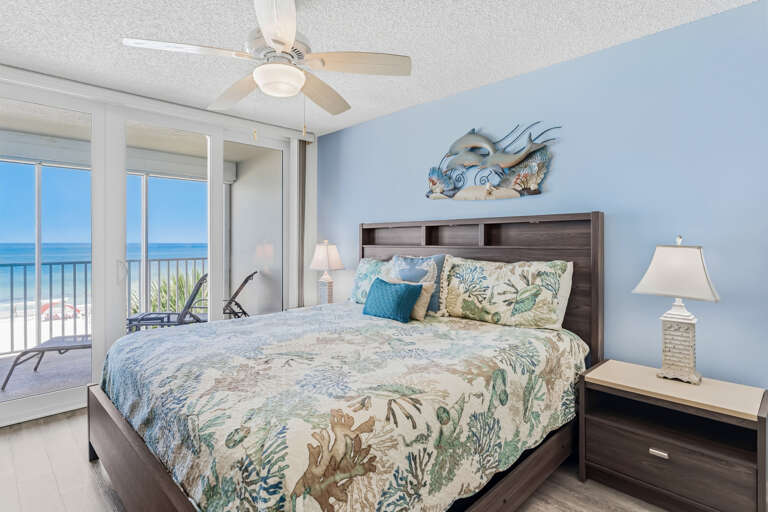 JC Resorts Hamilton House 302 Bedroom 1 Indian Rocks Beach-1(2048 Pixels)21