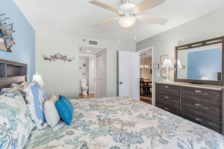 JC Resorts Hamilton House 302 Bedroom 1 Indian Rocks Beach-4(2048 Pixels)20