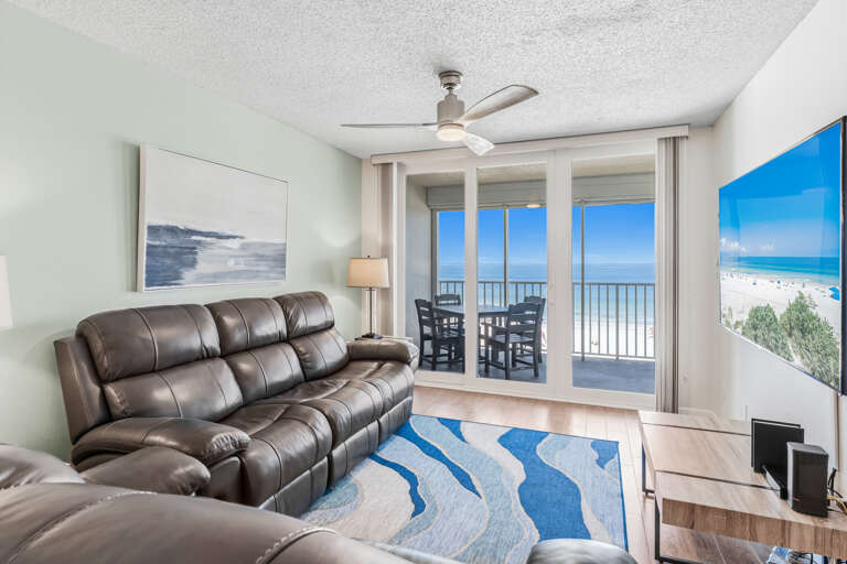 JC Resorts Hamilton House 302 Living Room Indian Rocks Beach-1(2048 Pixels)8