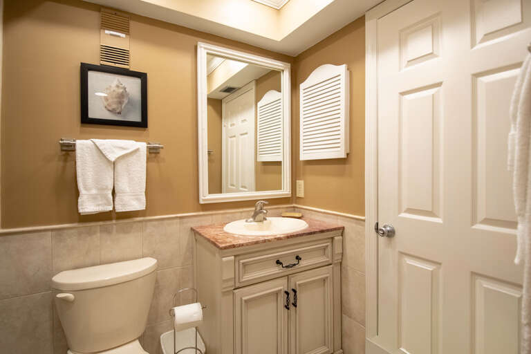 13 JCResortsRamSea106MasterBathroom2NRedingtonBeach-9