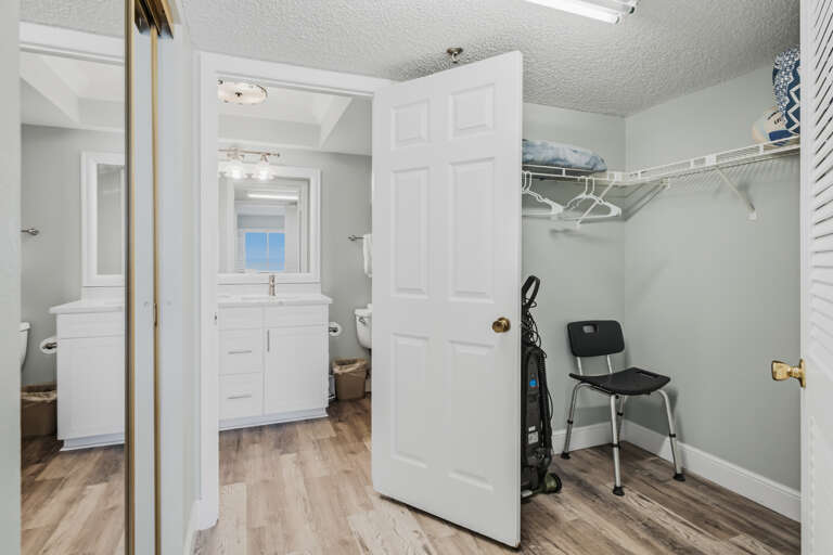JC Resorts Sand Dollar 203 Bedroom 1 Indian Shores-5(2048 Pixels)22