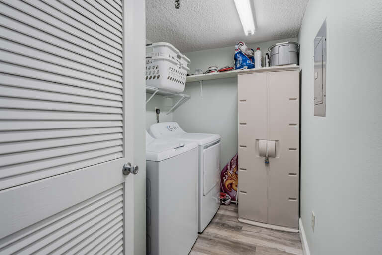 JC Resorts Sand Dollar 203 Laundry Indian Shores-1(2048 Pixels)35