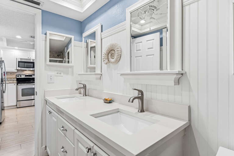 JC Resorts Sand Dollar 210 Bathroom 2 Indian Shores-2(2048 Pixels)29