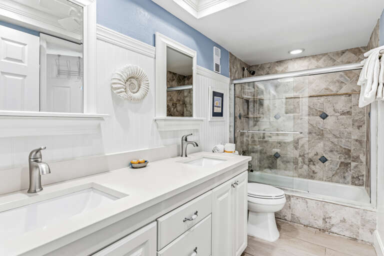 JC Resorts Sand Dollar 210 Bathroom 2 Indian Shores-1(2048 Pixels)28