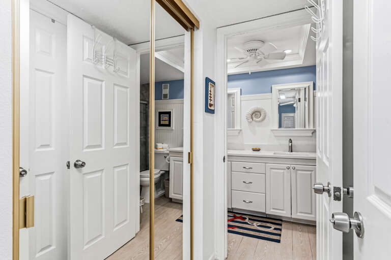 JC Resorts Sand Dollar 210 Bedroom 2 Indian Shores-5(2048 Pixels)34
