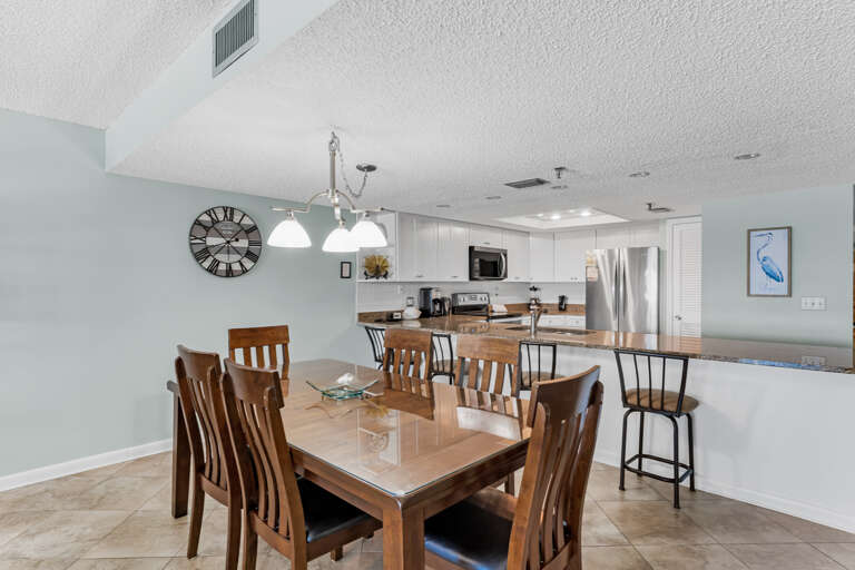 JC Resorts Sand Dollar 309 Dining Room Indian Shores-1(2048 Pixels)13