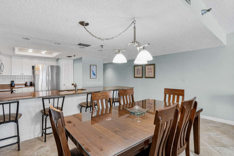 JC Resorts Sand Dollar 309 Dining Room Indian Shores-2(2048 Pixels)14